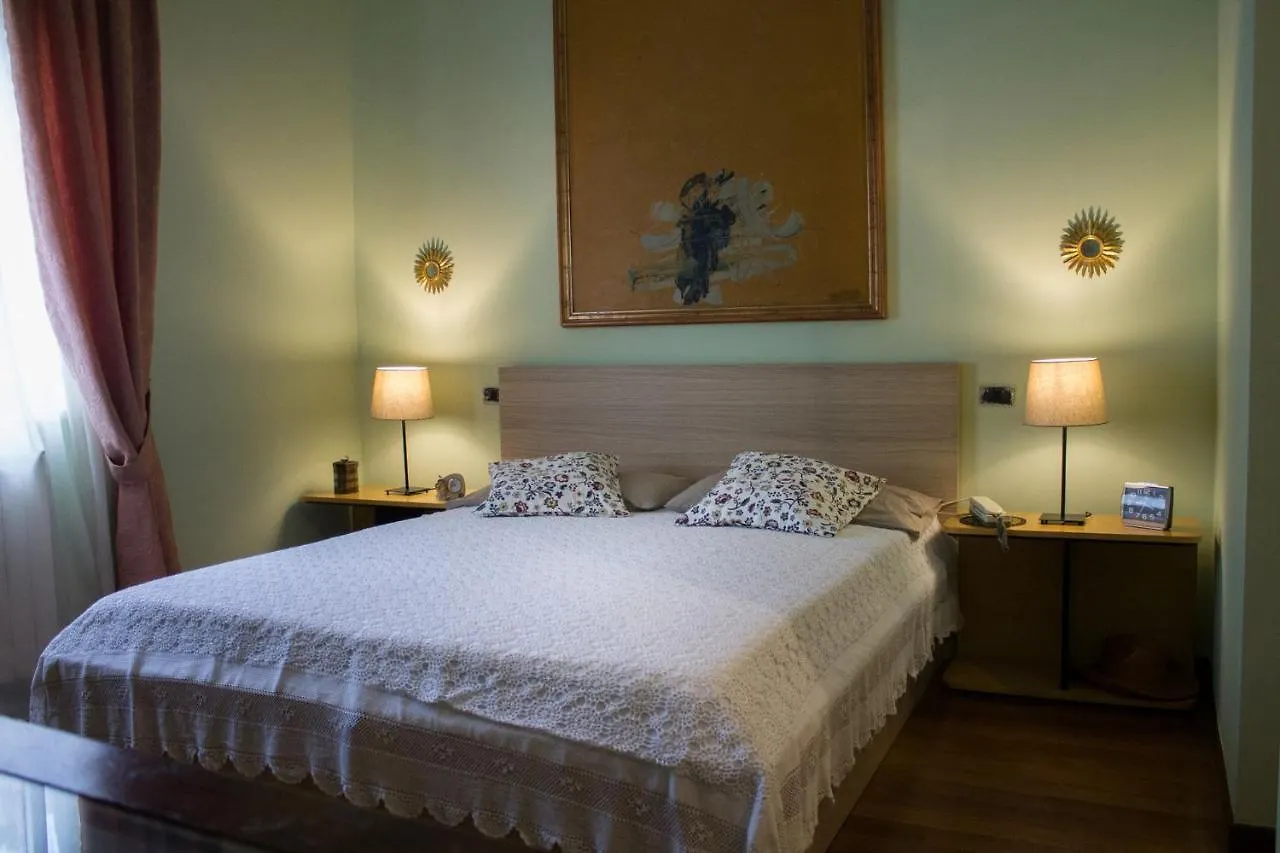 Casa Al Borgo Di Milazzoアパートメント アパート ミラッツォ
